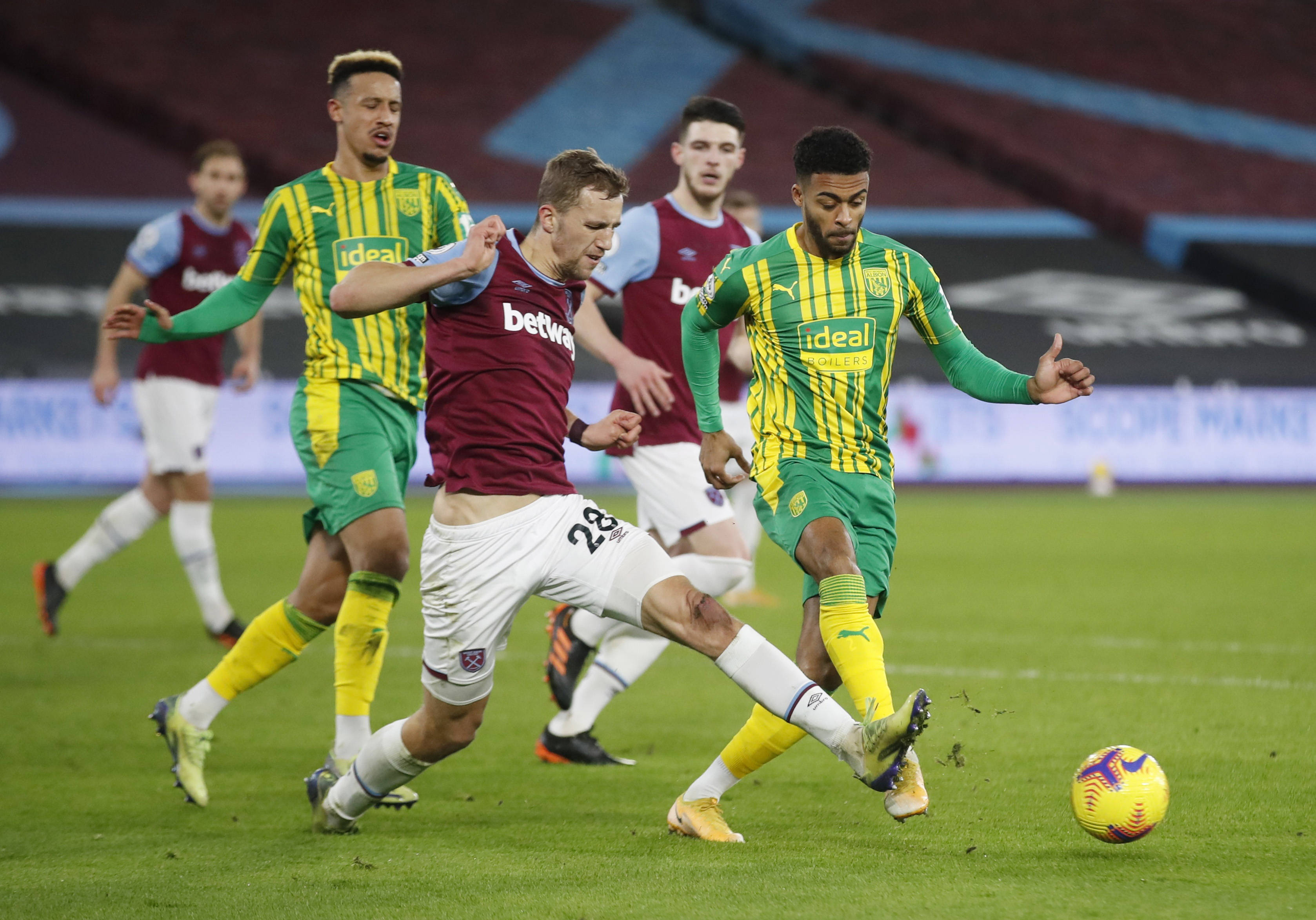 據媒體報導 據媒體報導